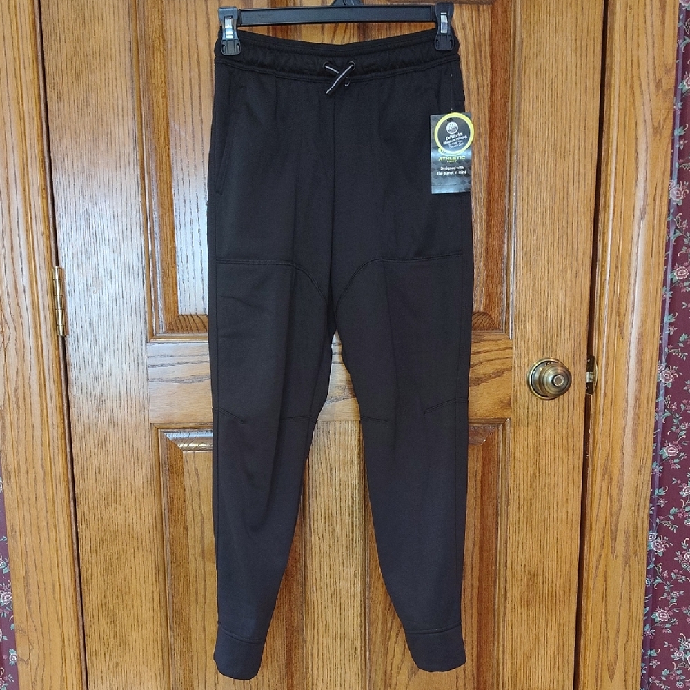 Boy's Athletic Works Black Fleece Joggers NWT Large (10-12)